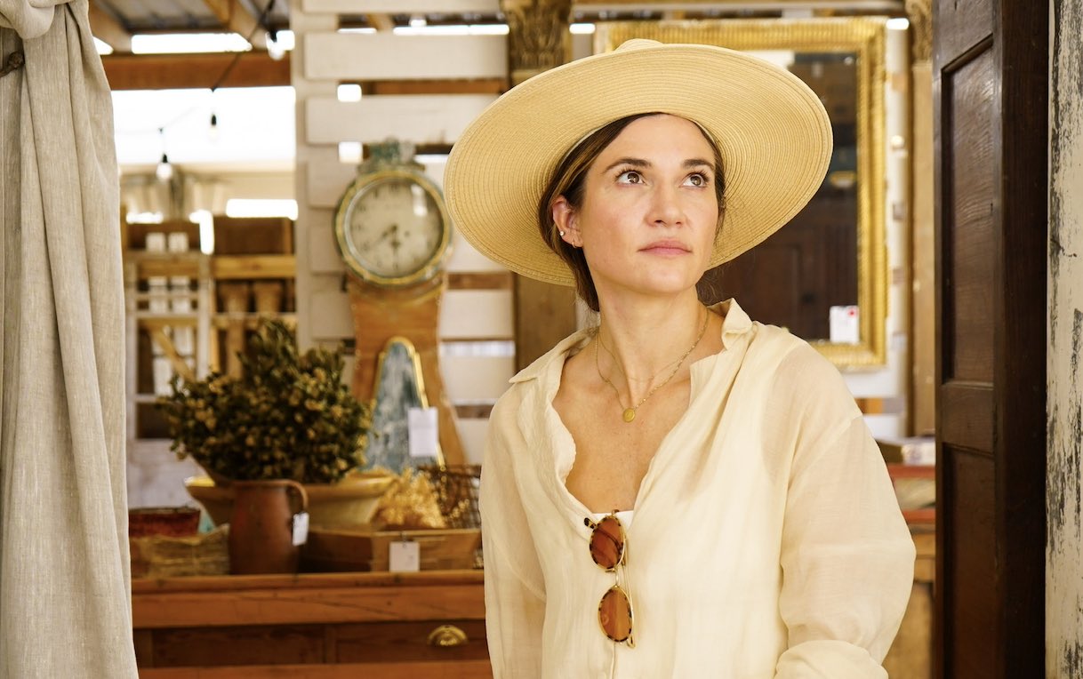 Shop Round Top Like A Designer: Claire Zinnecker